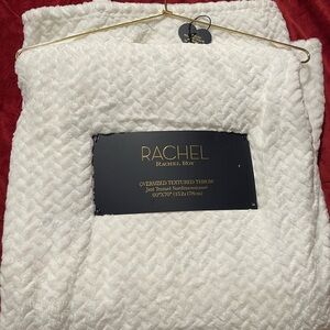 RACHEL Rachel Roy Ivory Textured Oversized Throw Blanket